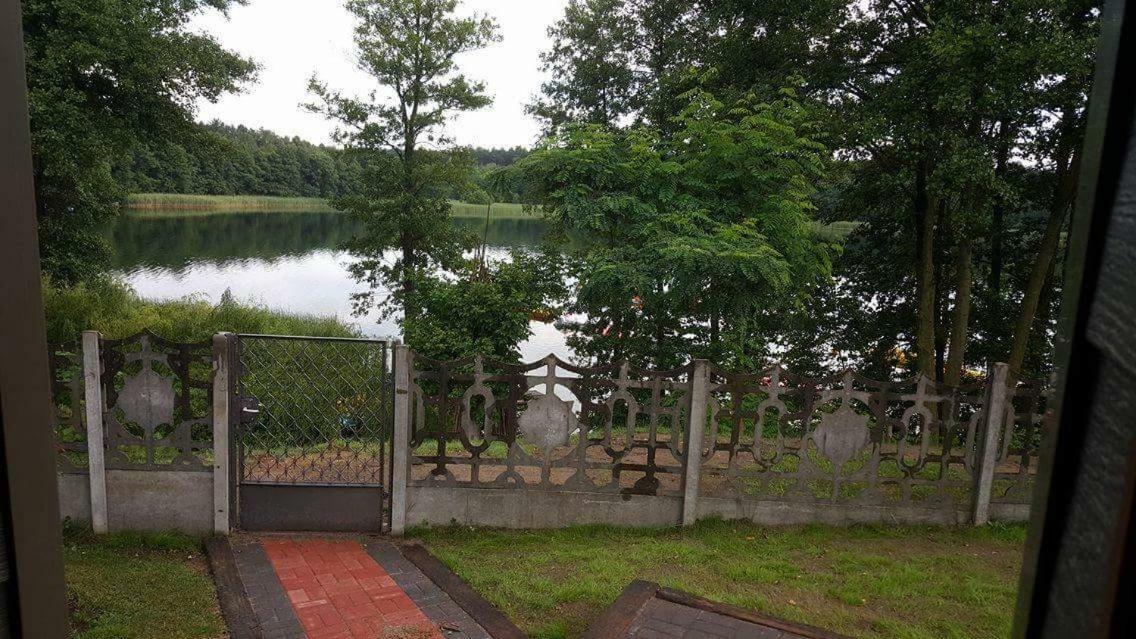 Domek Letniskowy Nad Jeziorem W Steszewku Steszewko Esterno foto